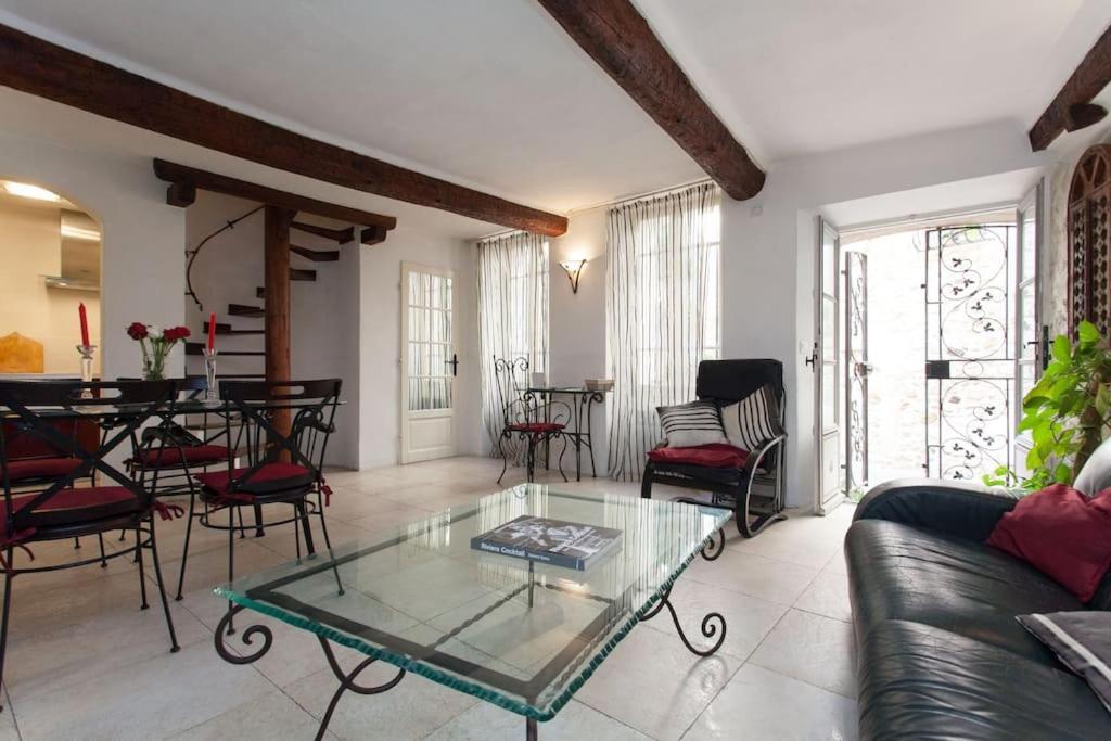 Appartement A8 - 2 Bdr Duplex Remparts Heart Of Old Antibes Extérieur photo
