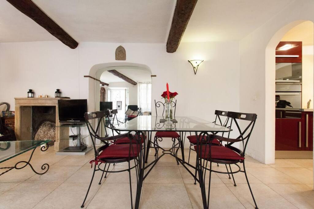 Appartement A8 - 2 Bdr Duplex Remparts Heart Of Old Antibes Extérieur photo