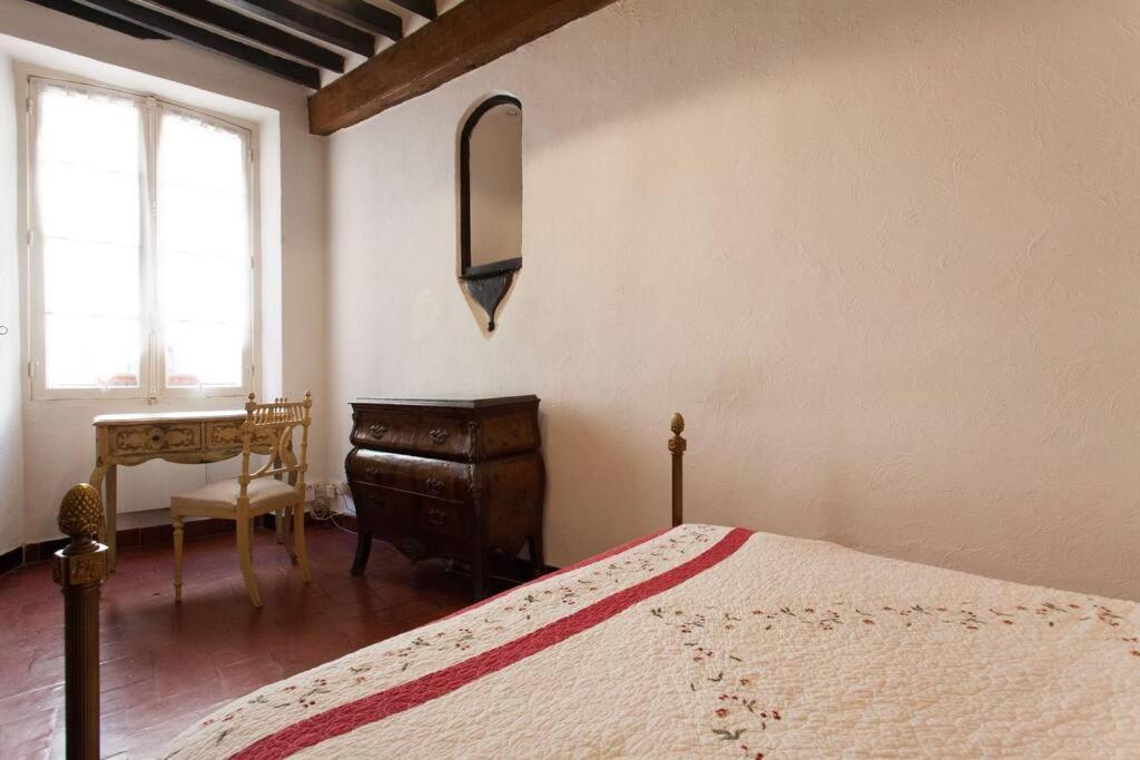 Appartement A8 - 2 Bdr Duplex Remparts Heart Of Old Antibes Extérieur photo